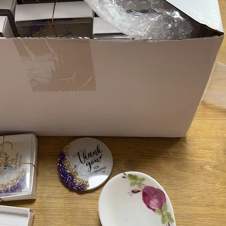 朱泥看图片下单哦254