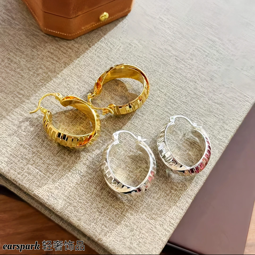 EarSpark 黄铜耳饰 女金色日韩原创设计轻奢耳环百搭素款小众