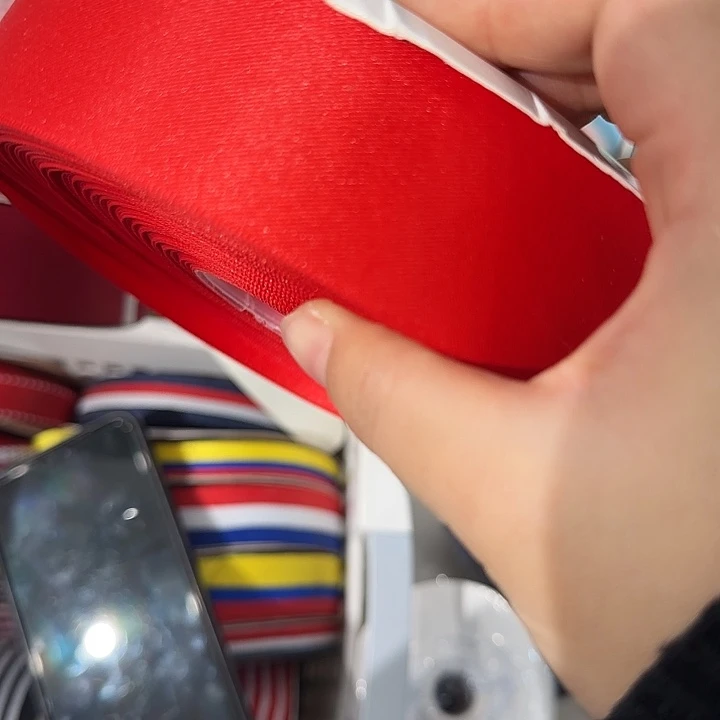 服装辅料，发235的4.0.2.5.0.6