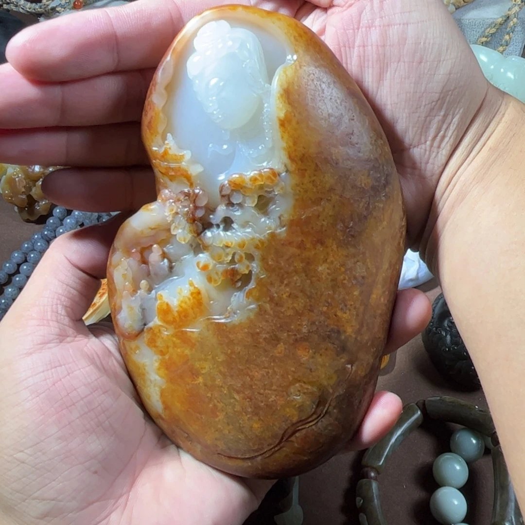 小***刚和田玉未镶嵌摆件