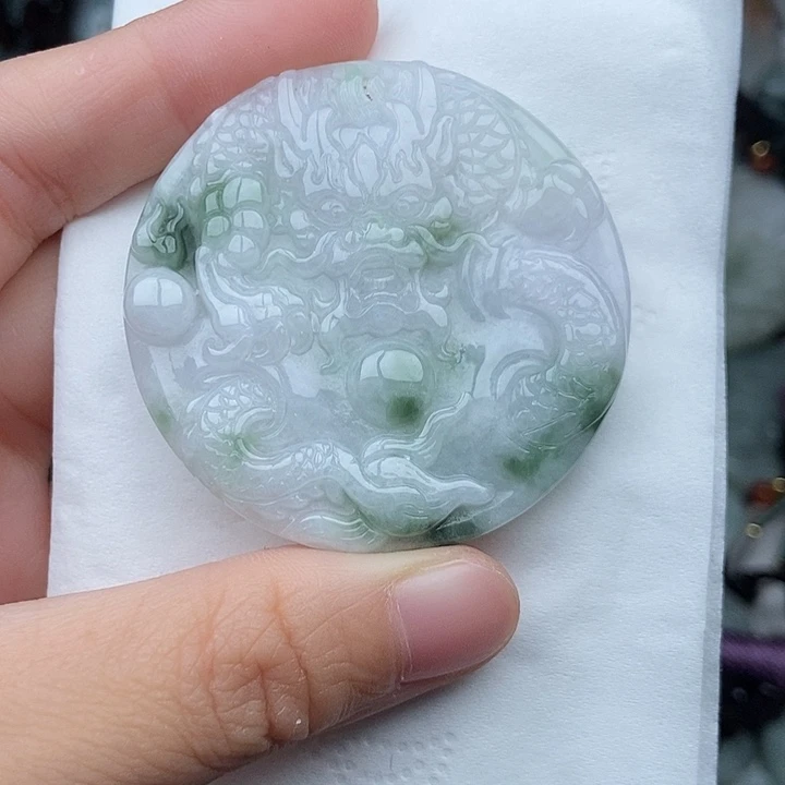 翡翠未镶嵌颈饰翡翠双面