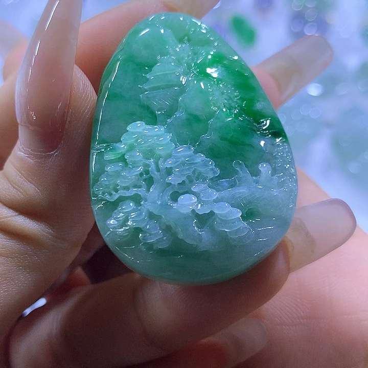 翡翠未镶嵌颈饰天然翡翠A货吊坠