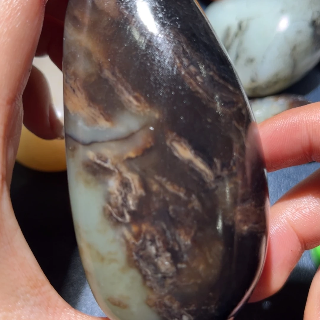 和田玉未镶嵌珠宝奇石