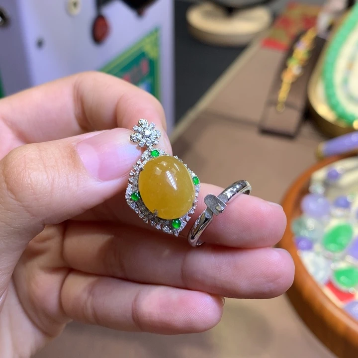 颈饰18K金镶嵌翡翠翡翠（两用款）