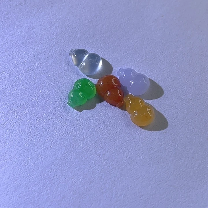 未镶嵌定制翡翠翡翠