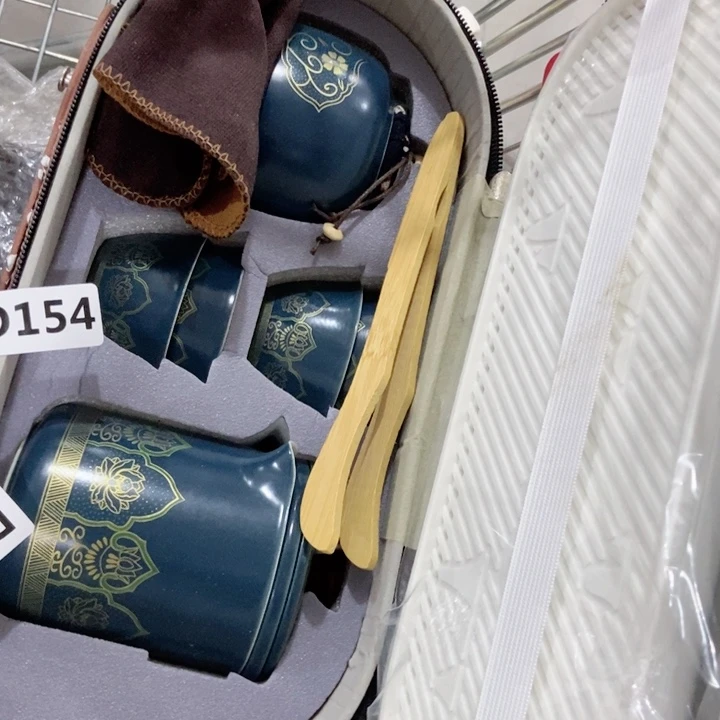 茶具微瑕，介意勿拍