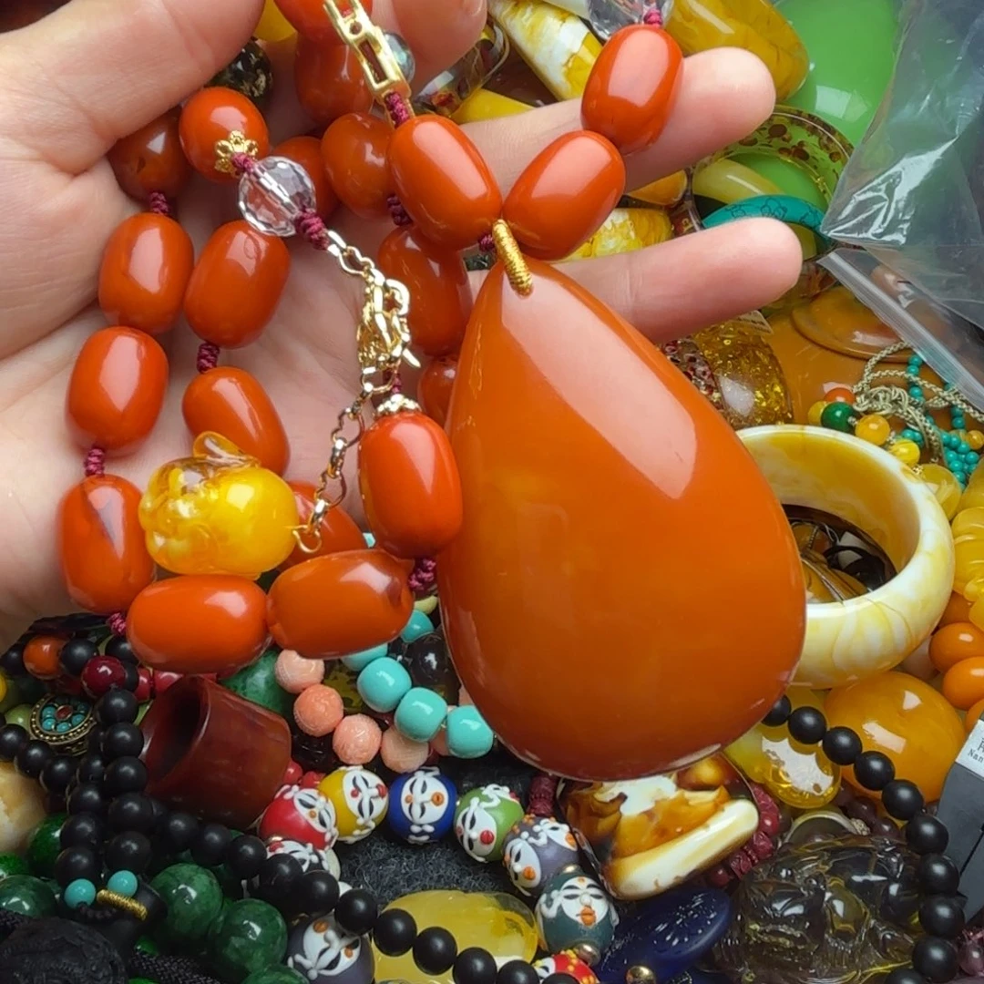 未镶嵌琥珀手串俊*蜜蜡