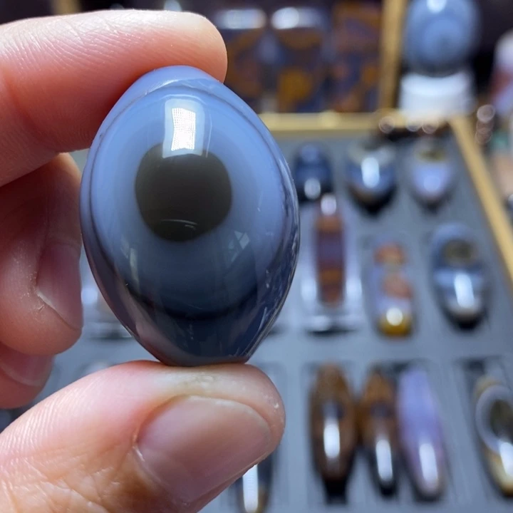 玛瑙/玉髓未镶嵌珠宝半成品