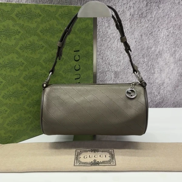 95新/古驰/包包/市场价14000/250703CZ0025