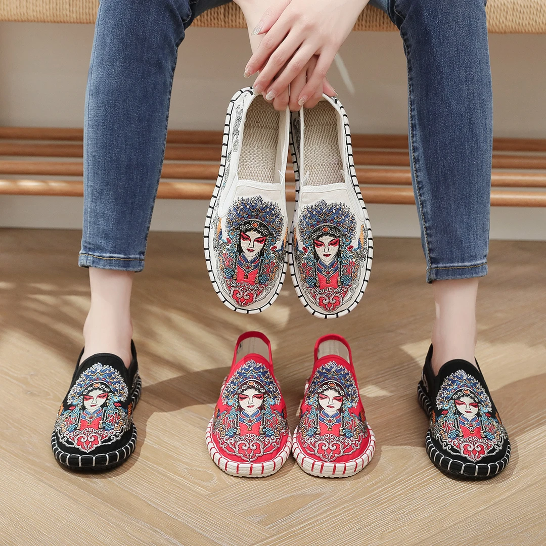 老北京中国风民族风一脚蹬时尚刺绣布鞋千层底休闲风绣花鞋春夏季