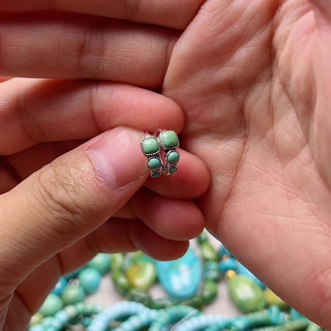 绿松石珠宝奇石未镶嵌