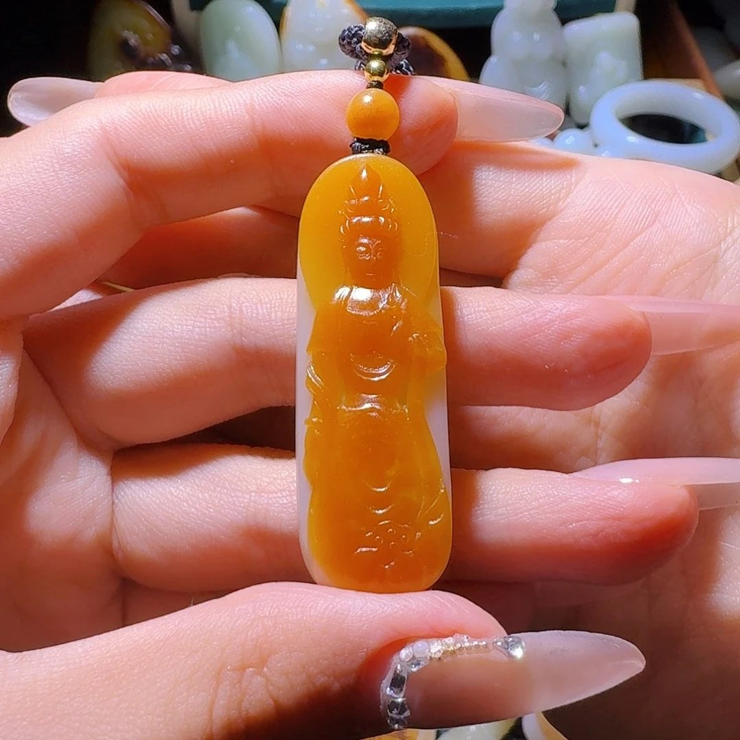 暮***光和田玉未镶嵌挂件