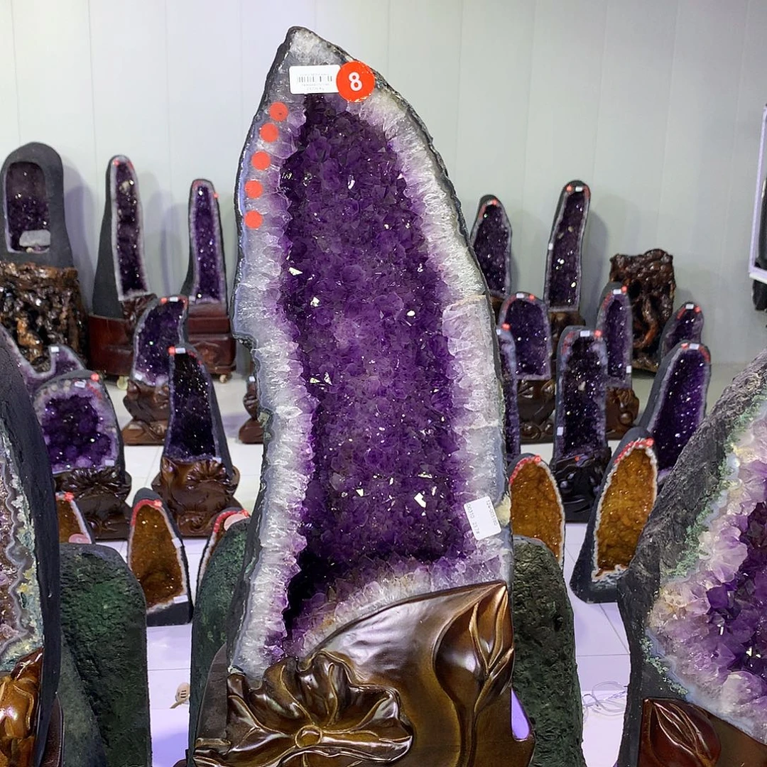 紫晶未镶嵌大型摆件（非配饰）