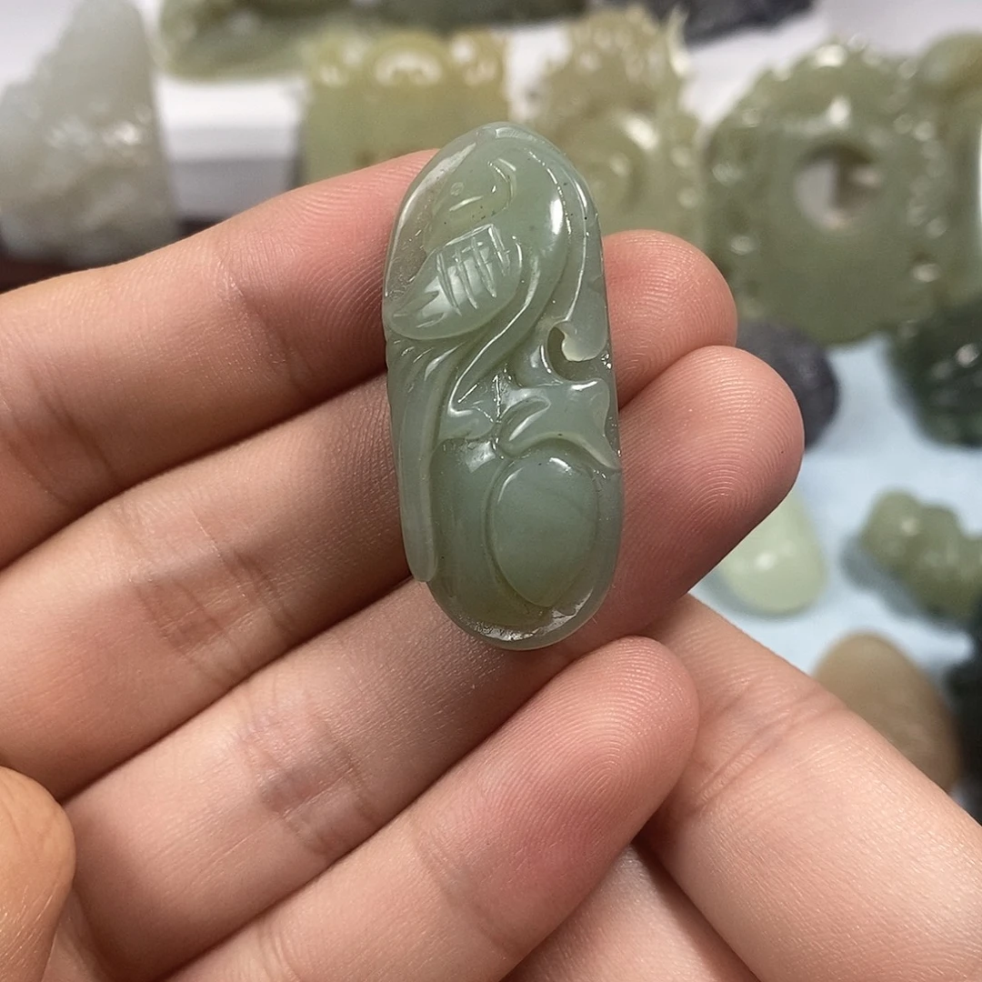 和田玉未镶嵌挂件