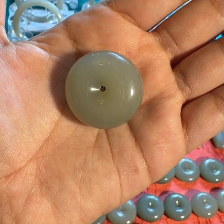 橘****和田玉（糖玉）未镶嵌手链