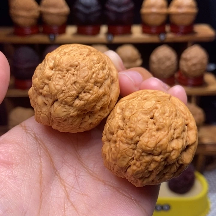 文玩核桃吊坠帝王31