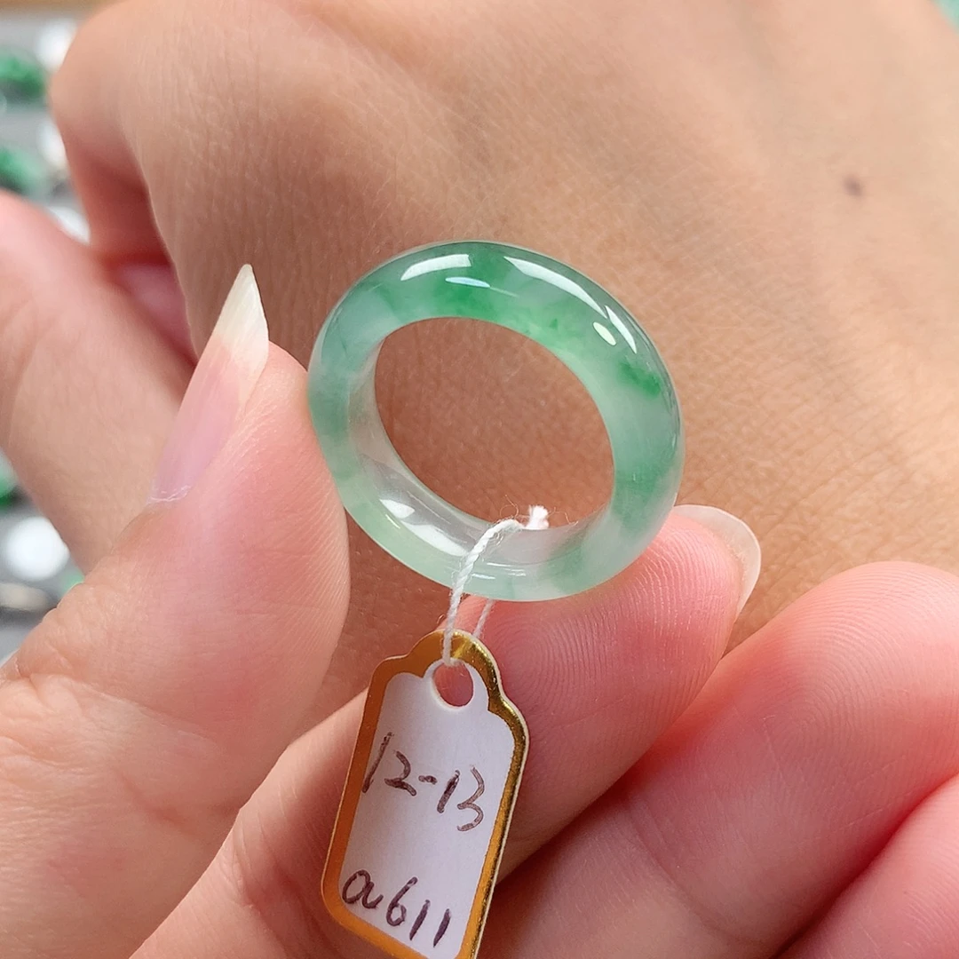 翡翠未镶嵌戒指12-13号