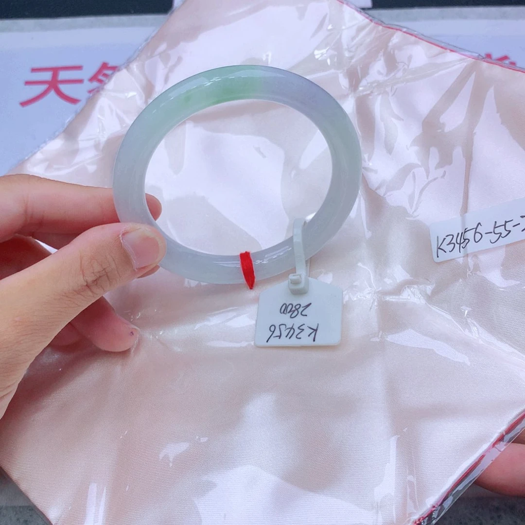 未镶嵌手镯翡翠翡翠