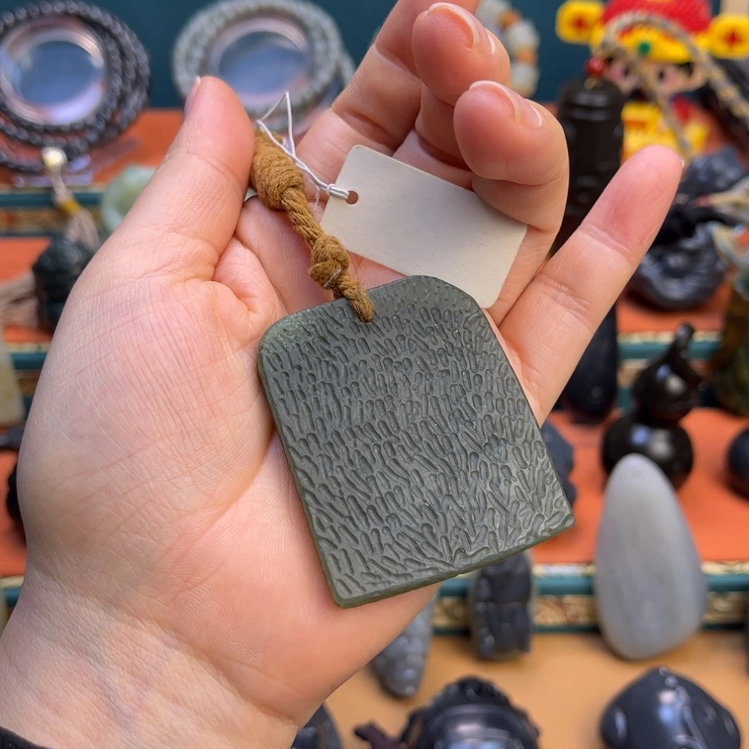 未镶嵌和田玉挂件