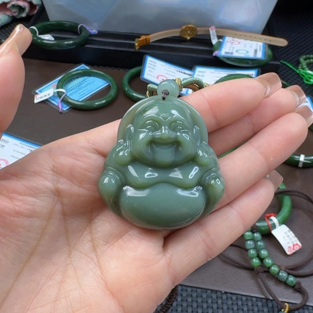 和田玉（碧玉）颈饰未镶嵌