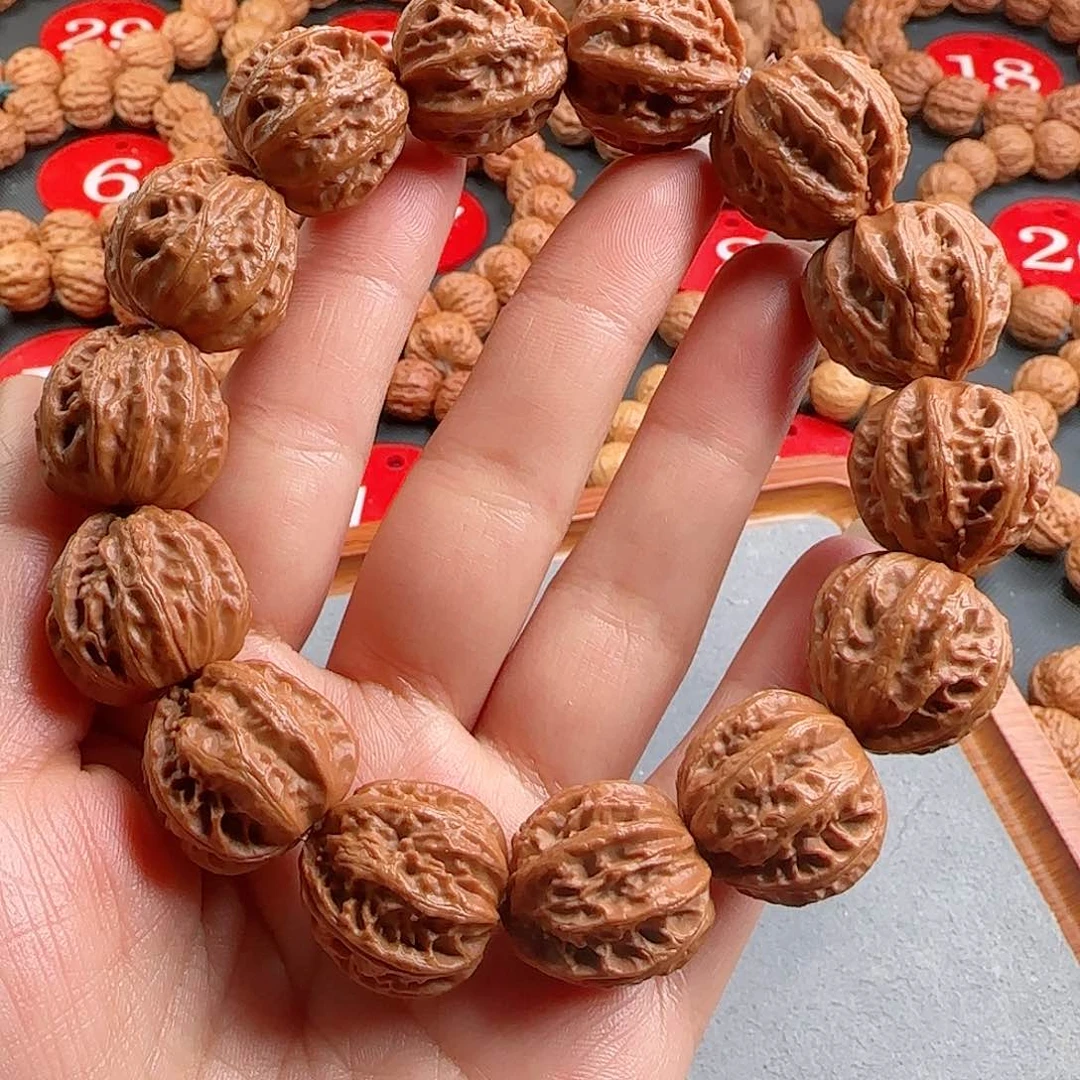 文玩核桃手串京八棱