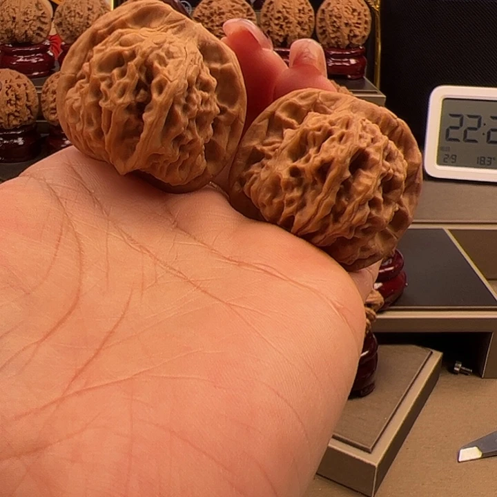 文玩核桃把件38 天地d-010