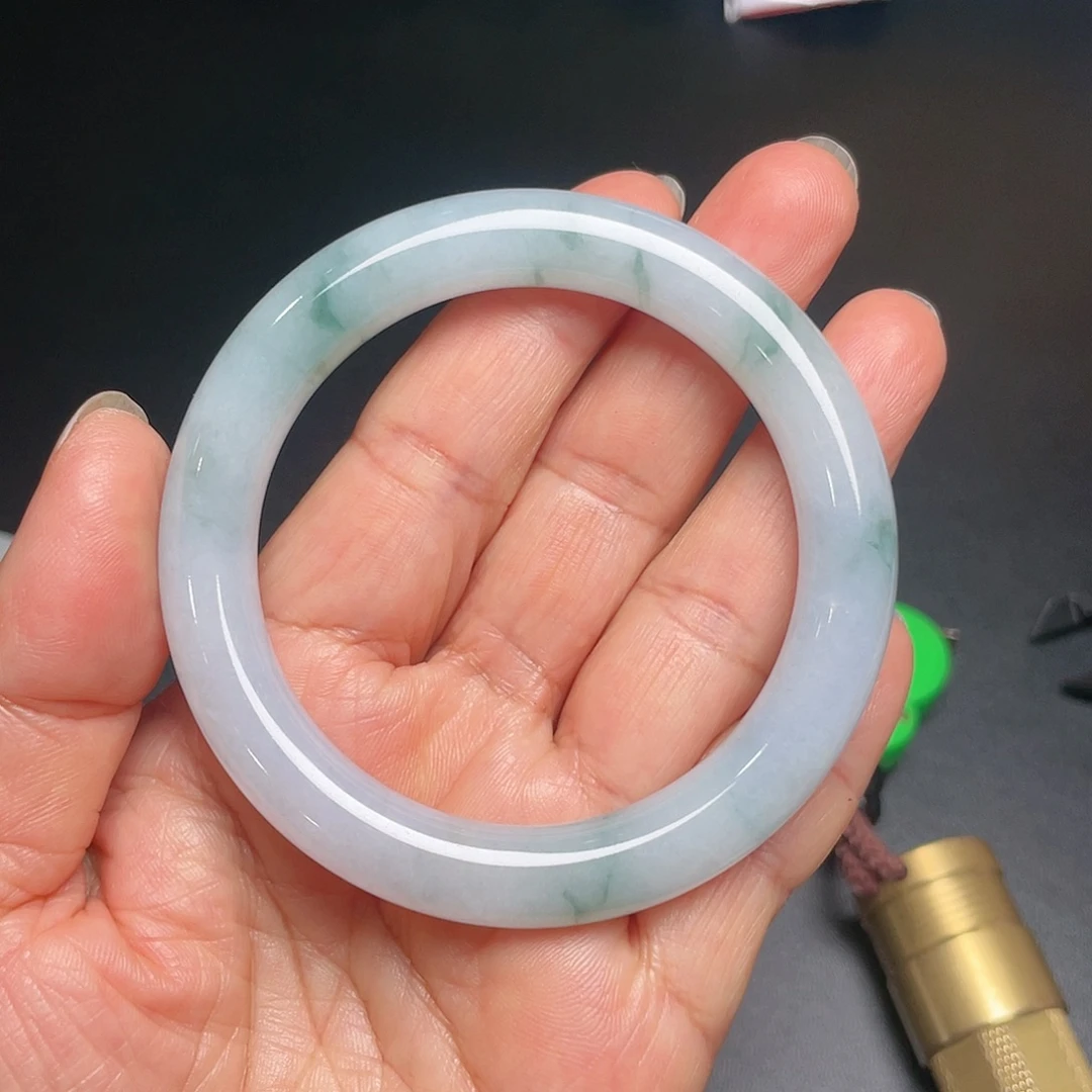 翡翠未镶嵌手镯天然翡翠小圆条手镯