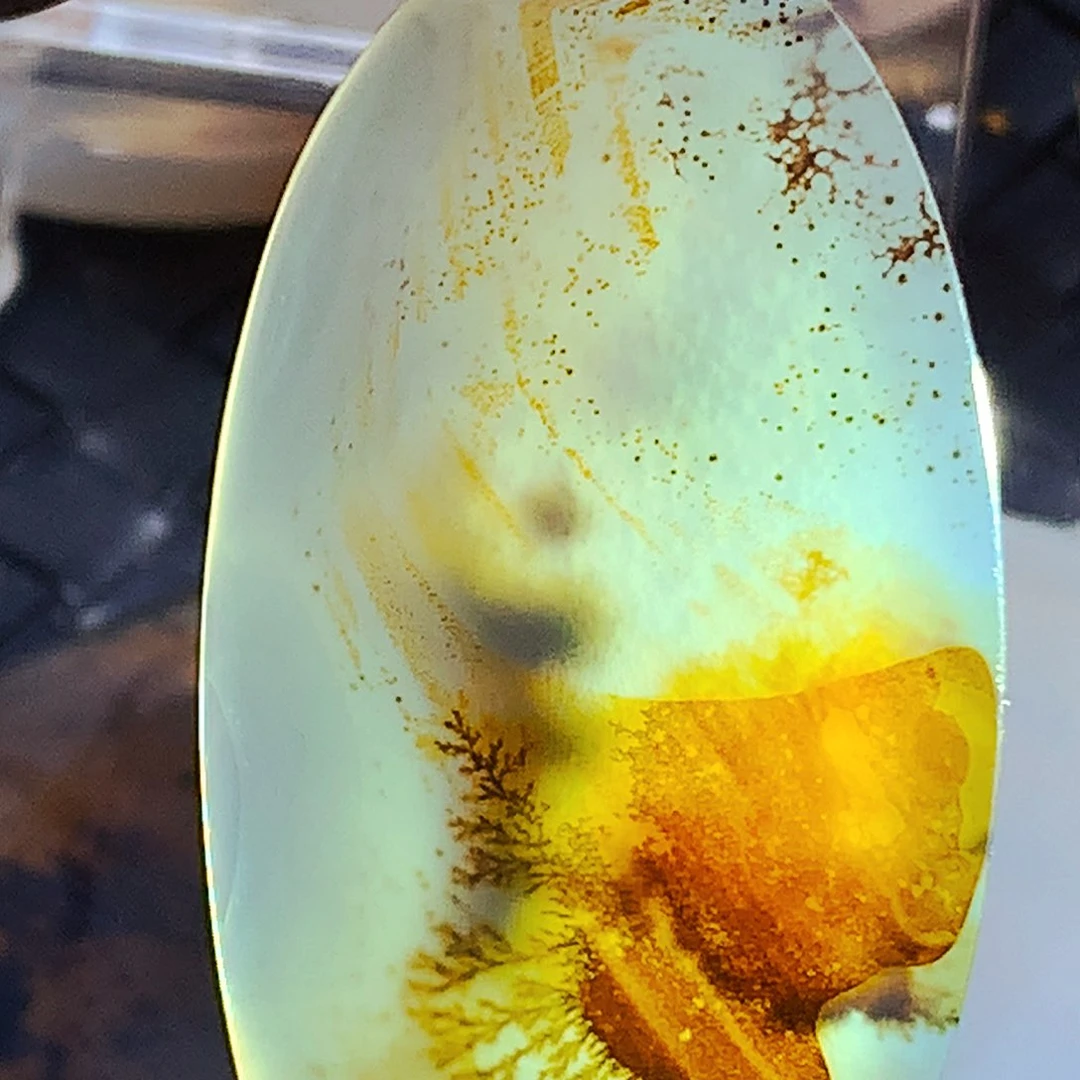 未镶嵌颈饰玛瑙/玉髓温****3