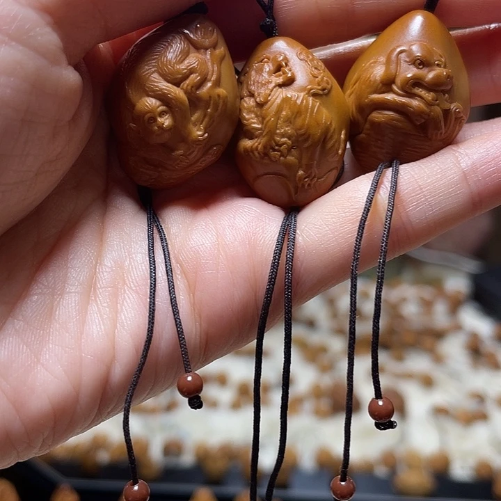 橄榄核手串/手链狗猴虎