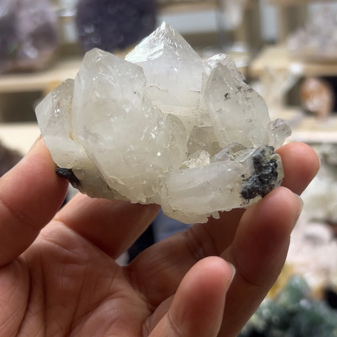 水晶未镶嵌珠宝半成品