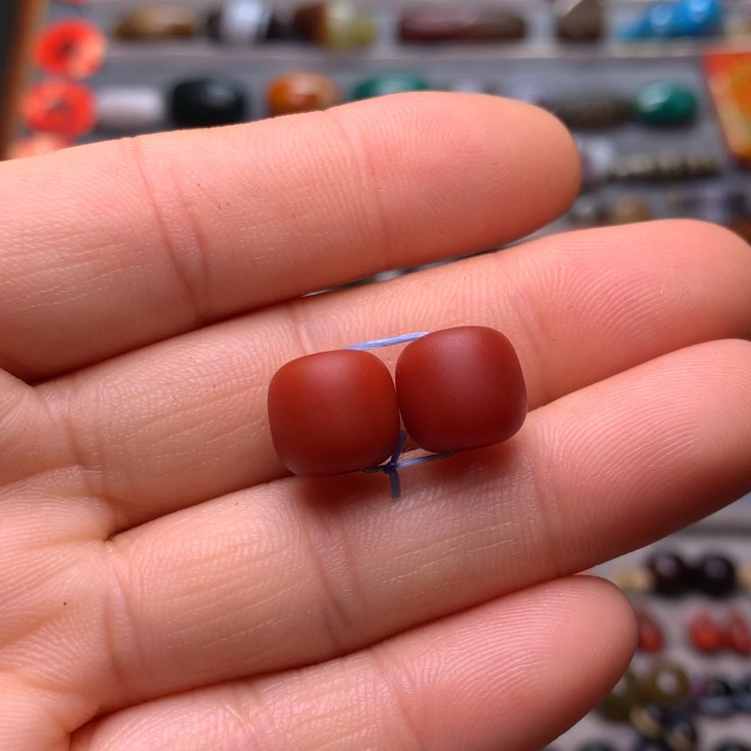 玛瑙/玉髓颈饰未镶嵌台***典