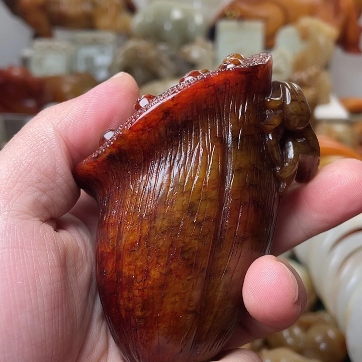 趣***活和田玉未镶嵌颈饰