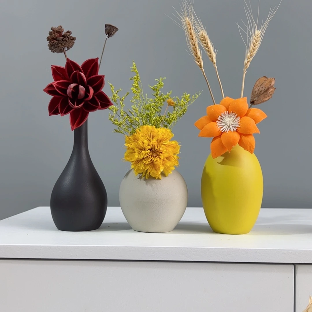 摆件陶瓷小花瓶摆件含花总高约20-30cm