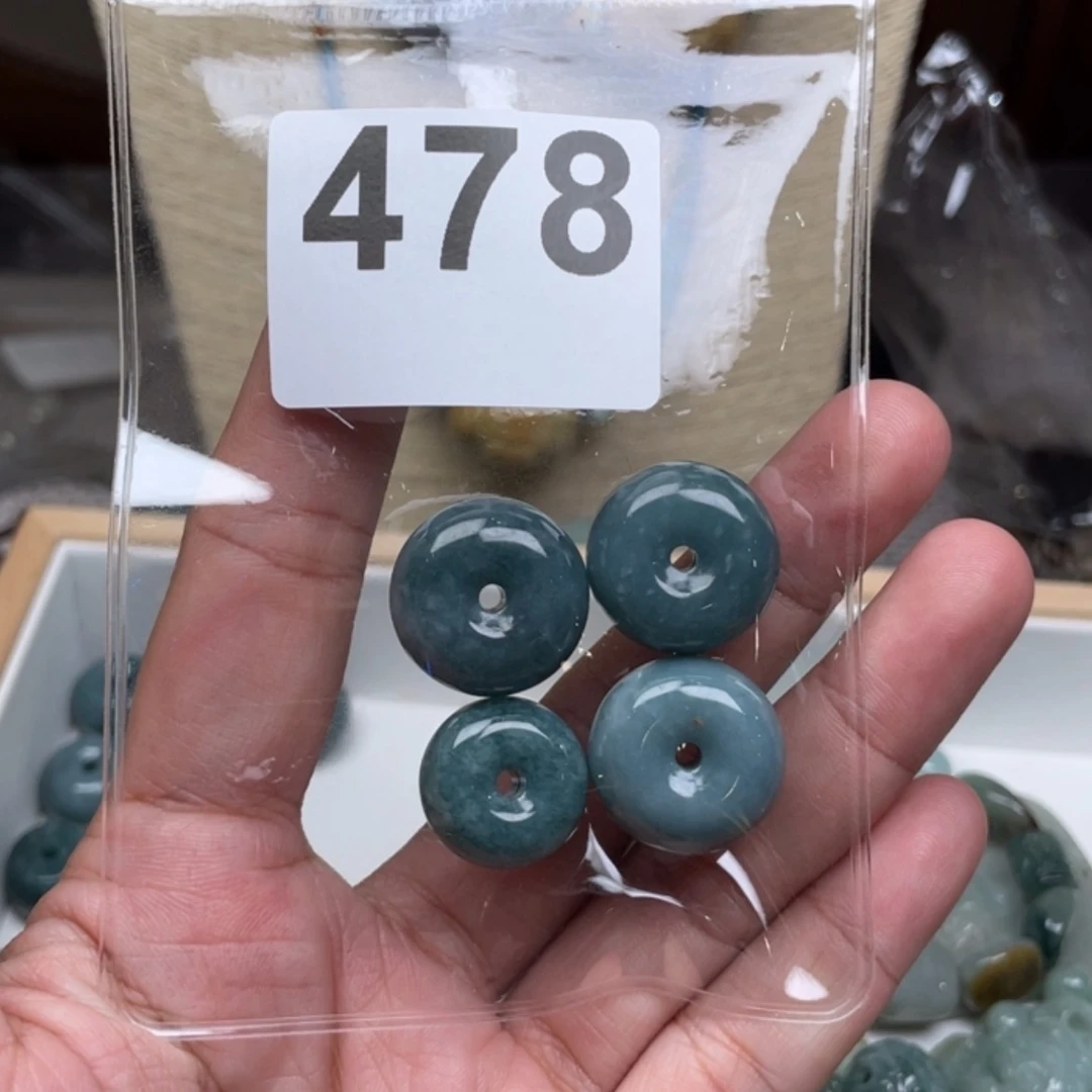 【闪购商品】翡翠颈饰未镶嵌翡翠