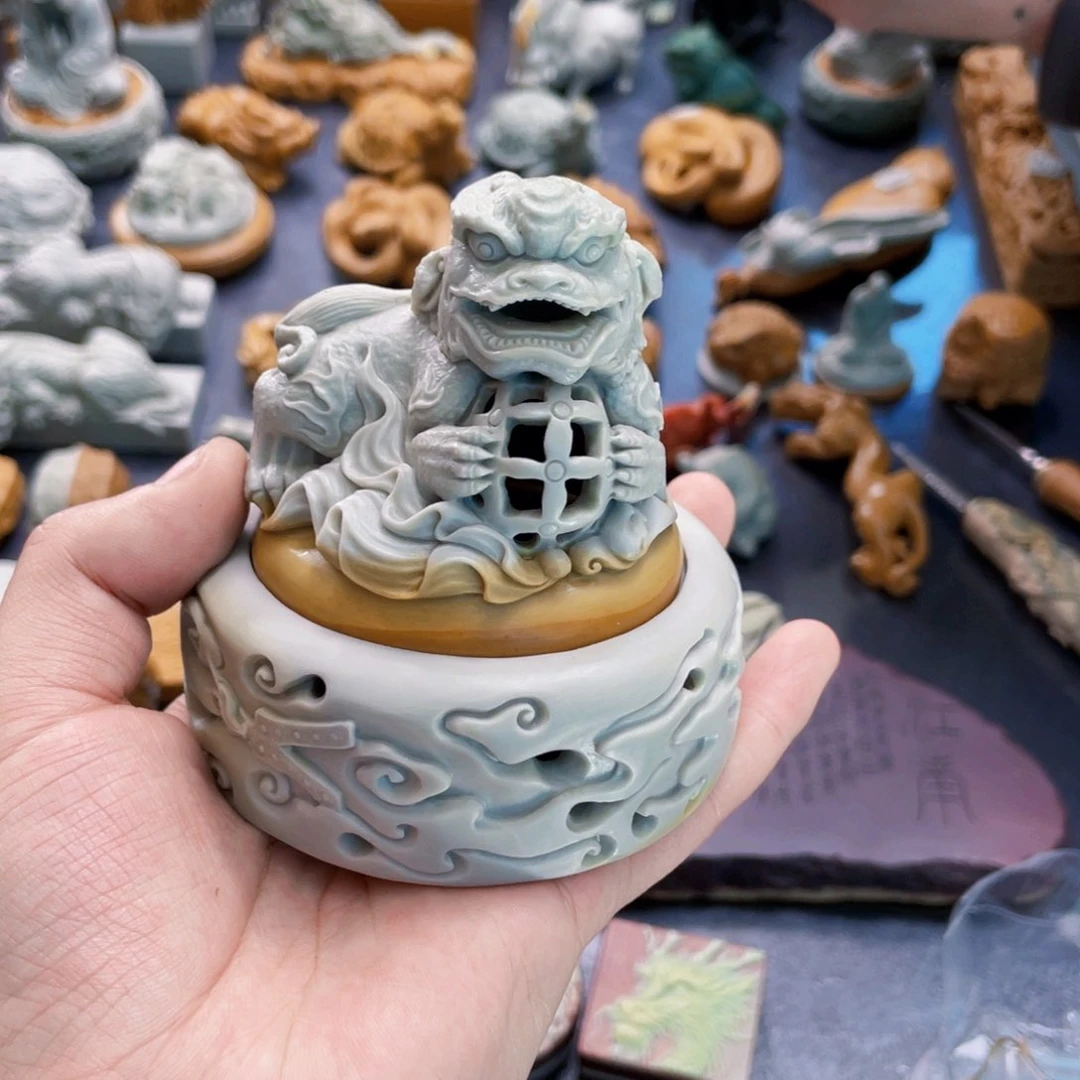 狻猊香炉手工雕刻精品