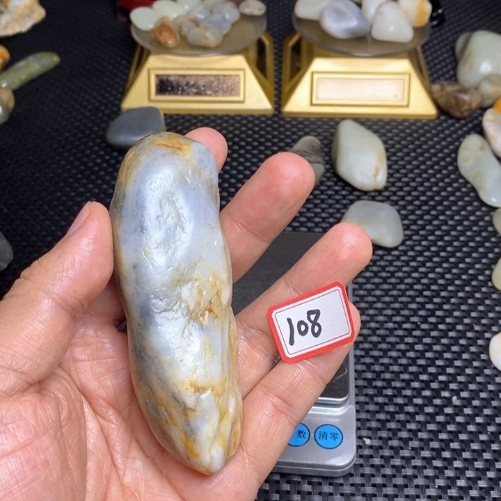 未镶嵌和田玉把件108