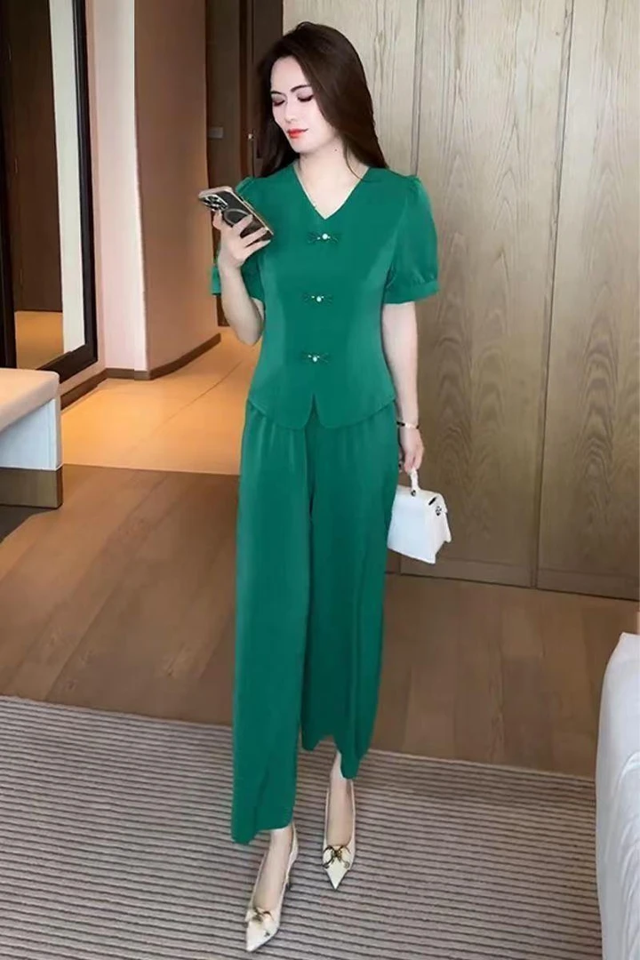 01新中式时尚冰丝套装女2025夏季新款洋气显瘦盘扣