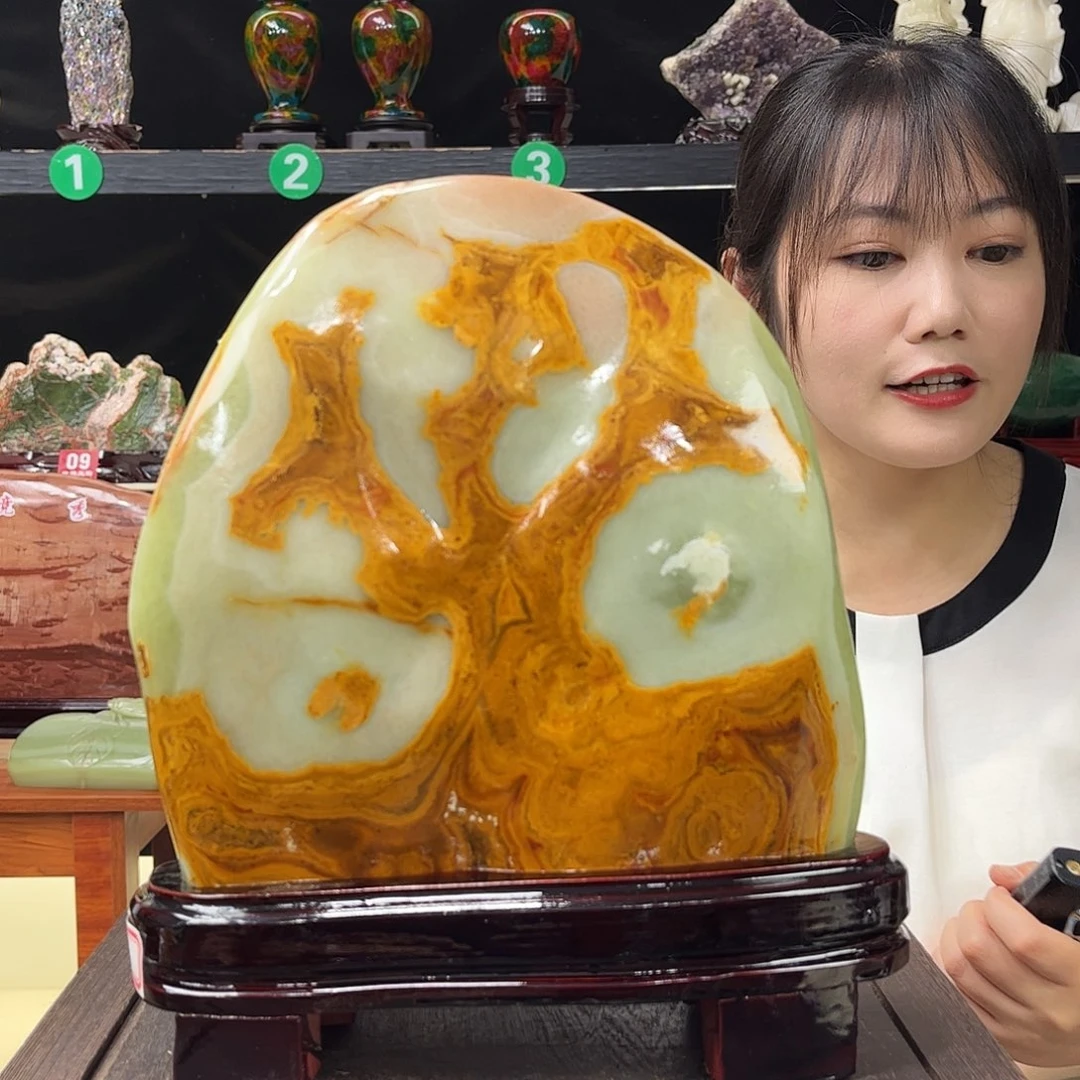 越***欢家居装修设计案例分析题