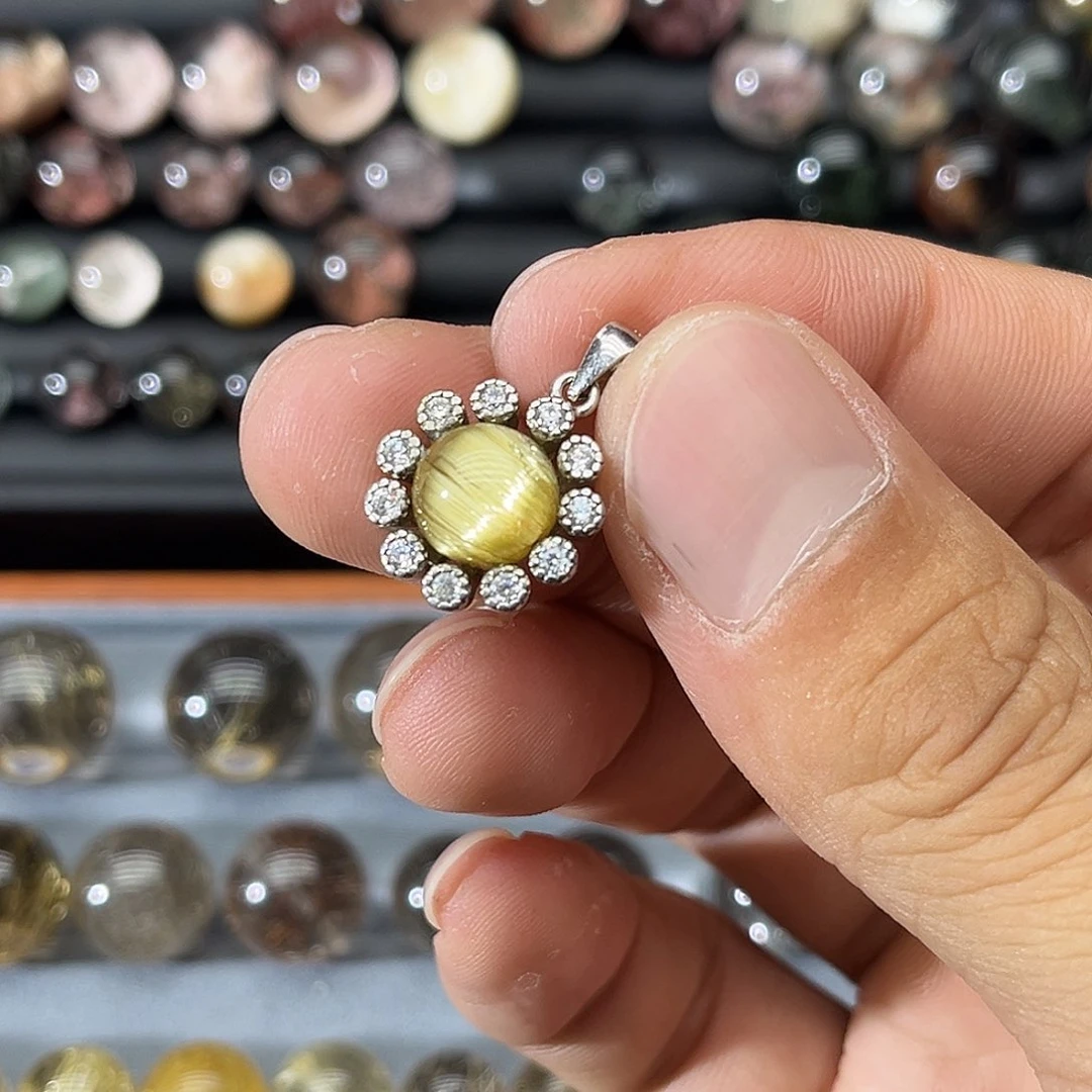 银S925镶嵌颈饰发晶板钛晶吊坠