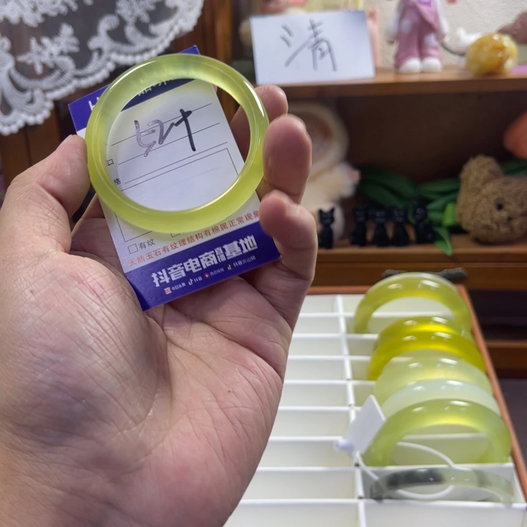 蛇纹石玉未镶嵌手镯318