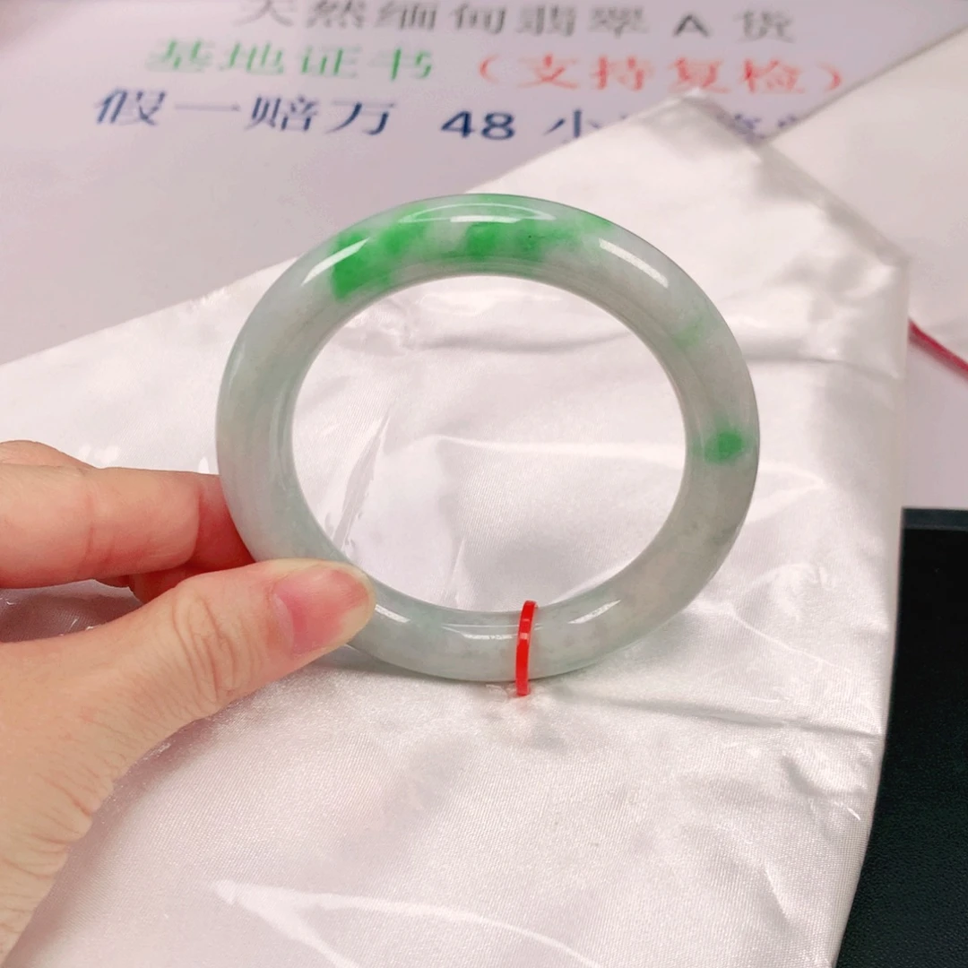 翡翠未镶嵌手镯缅甸天然A货翡翠