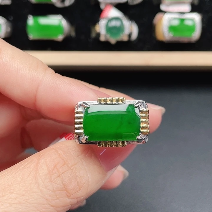 小***天翡翠银S925镶嵌戒指编号没运费险