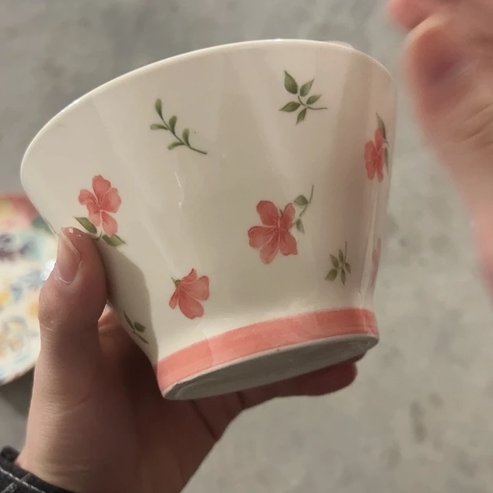 瓷陶瓷微微的颤动