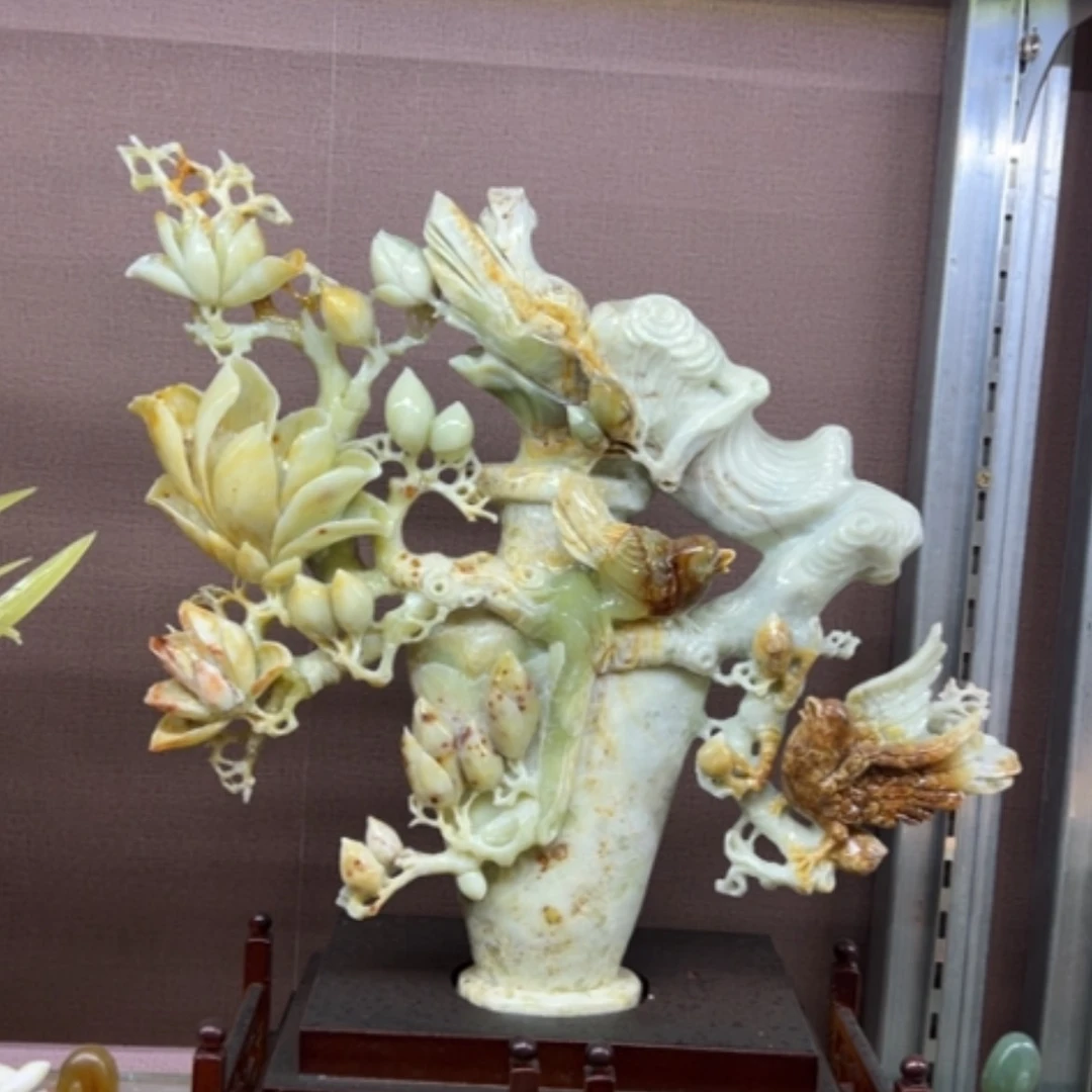 【闪购商品】未镶嵌蛇纹石玉珠宝奇石玉兰花瓶