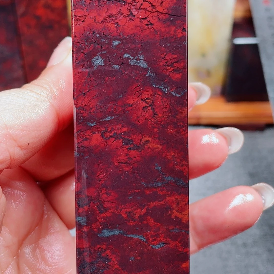 【闪购商品】玉桂林鸡血玉印章素章