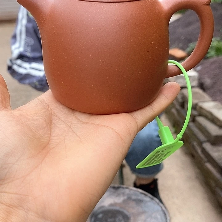 茶壶紫砂风***人红皮龙秦权210左右的容量