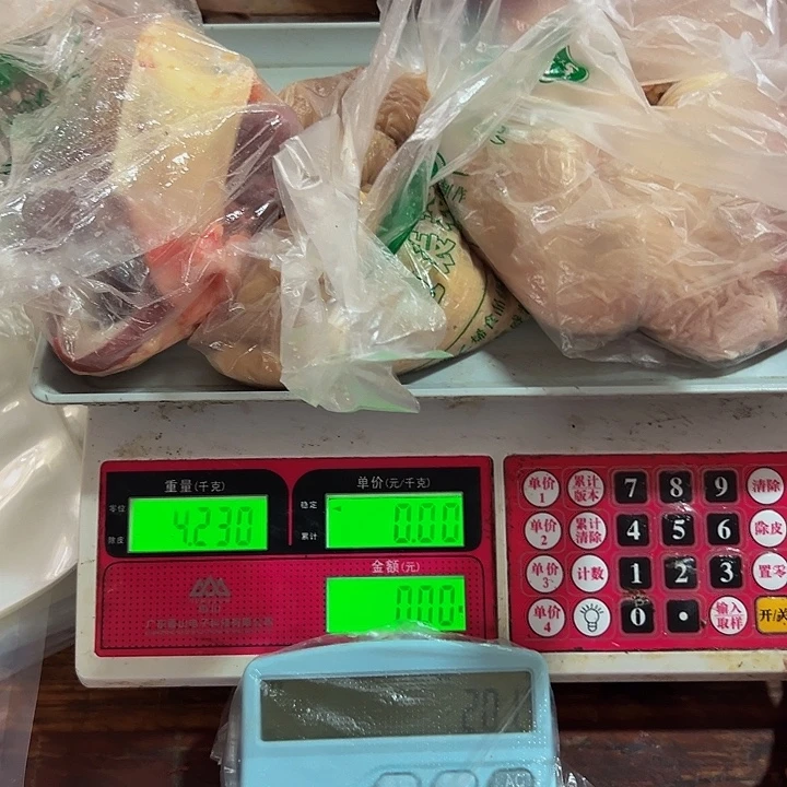 广西土耕马马肉、送马油沙姜小米辣12个月中国大陆
