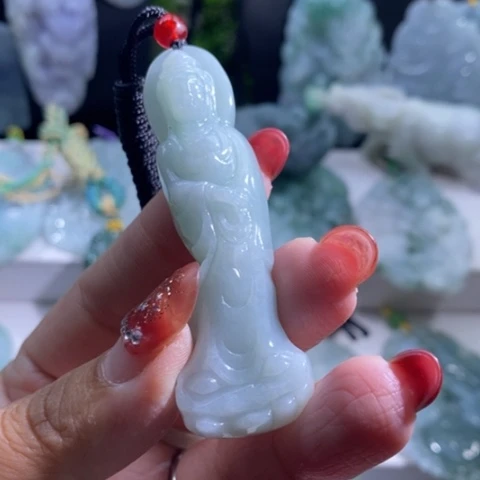 【闪购商品】颈饰未镶嵌翡翠观音