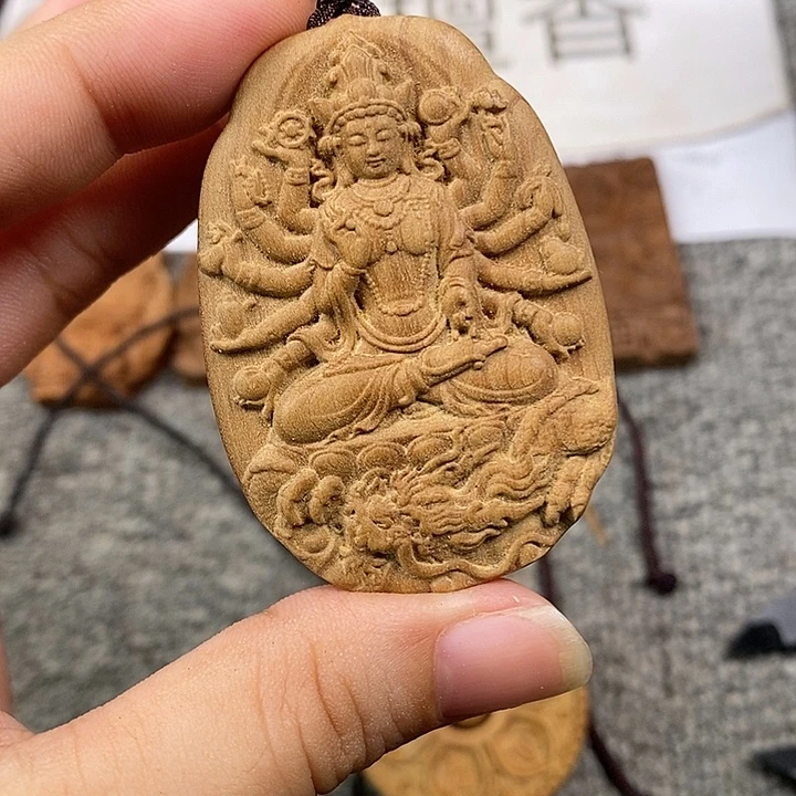檀香木手串/手链老山檀香雕刻千手吊坠