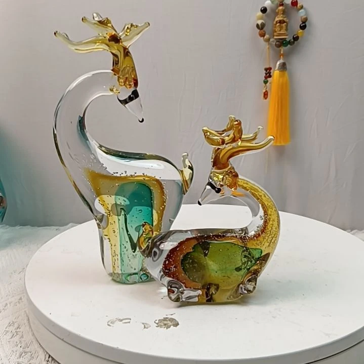 琉璃琉璃梅花鹿摆件，有点点色料